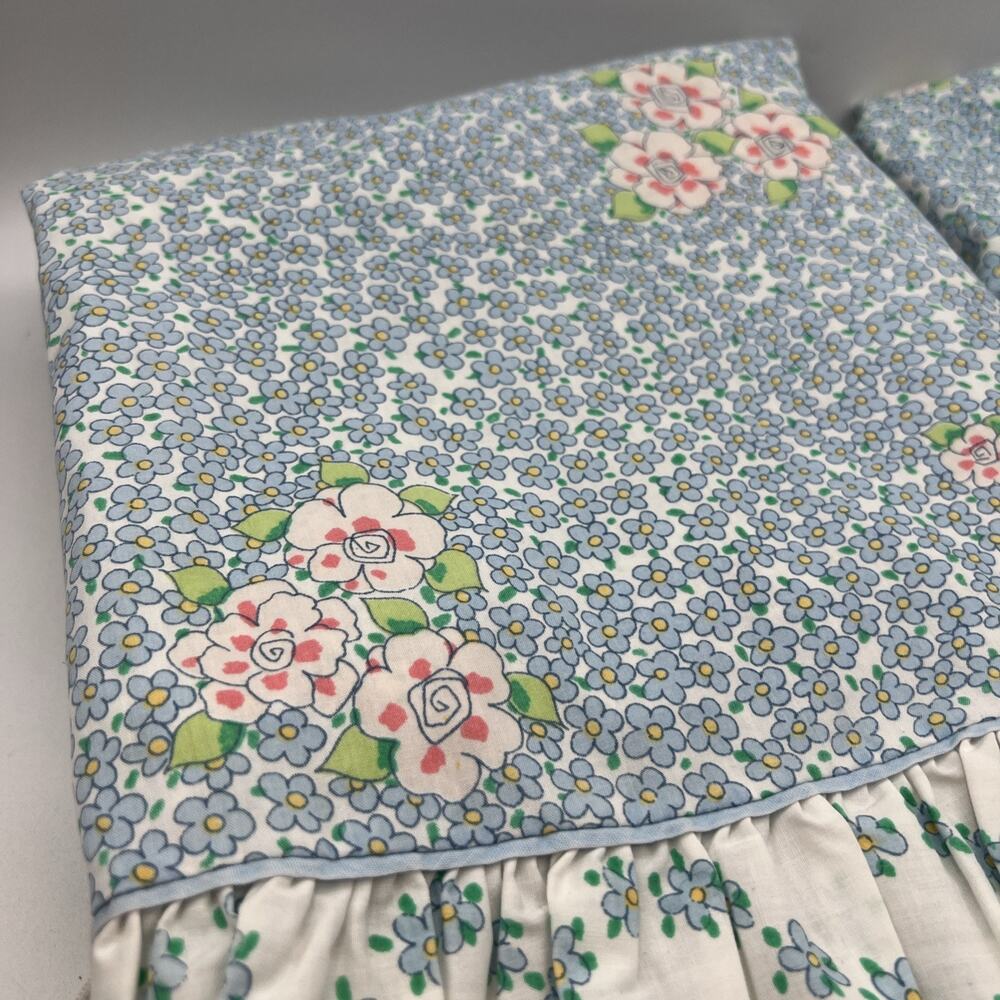 ONE Vtg Martex Barbara Brody Blue Floral Standard Pillowcase Shabby Percale